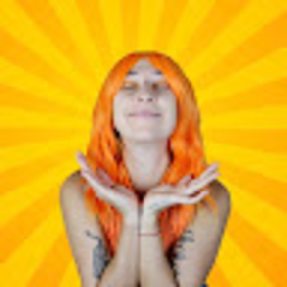 Meet your Posher, Lorelai - Picture 1 of 1